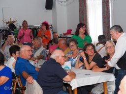 Künstler helfen Kinder - Mit Musik zur Menschlichkeit